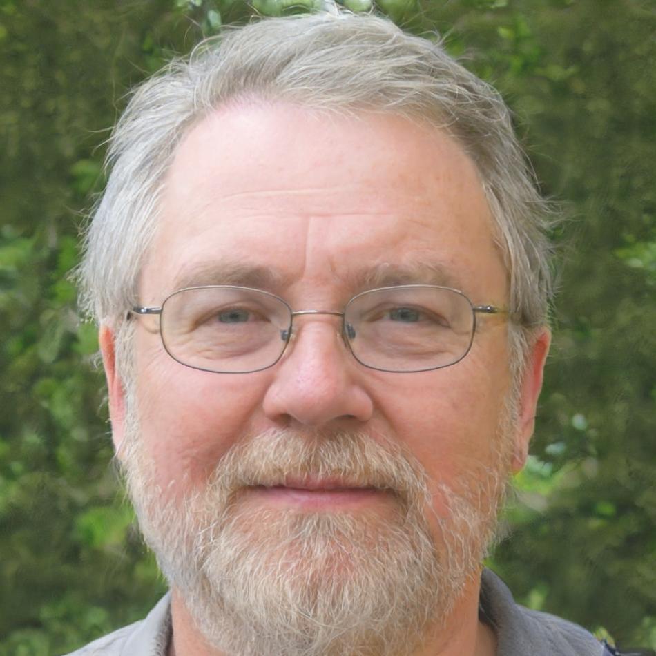 Portrait de Tristan Beauregard, consultant en finance d'entreprise